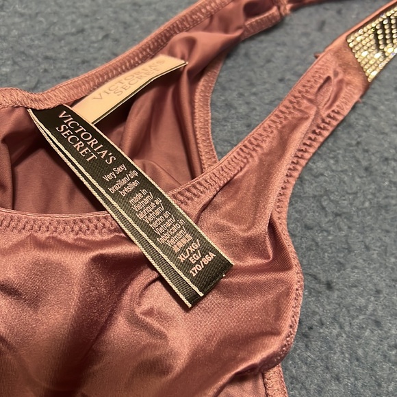 New with tag shine Victoria’s Secret Brazilian - Picture 2 of 3